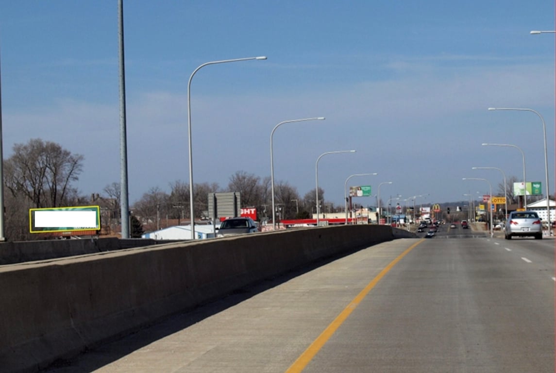 GILBERT ST, 1/4 MI W/O I-74 Media