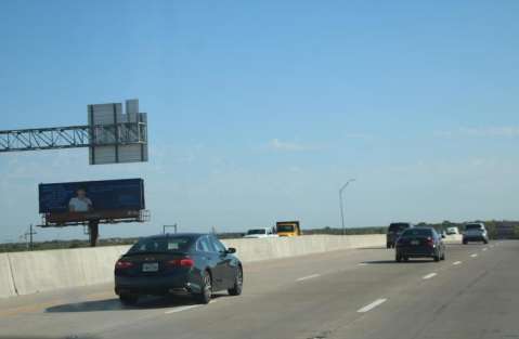 Location photo for S Int Hwy 45 W (Corsicana)