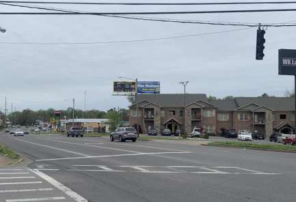 N/S US 31W .6 MILE W/O BROADWAY AVE F/E (LT) Media