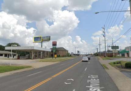 N/S US 31W .6 MILE W/O BROADWAY AVE F/W (LT) Media