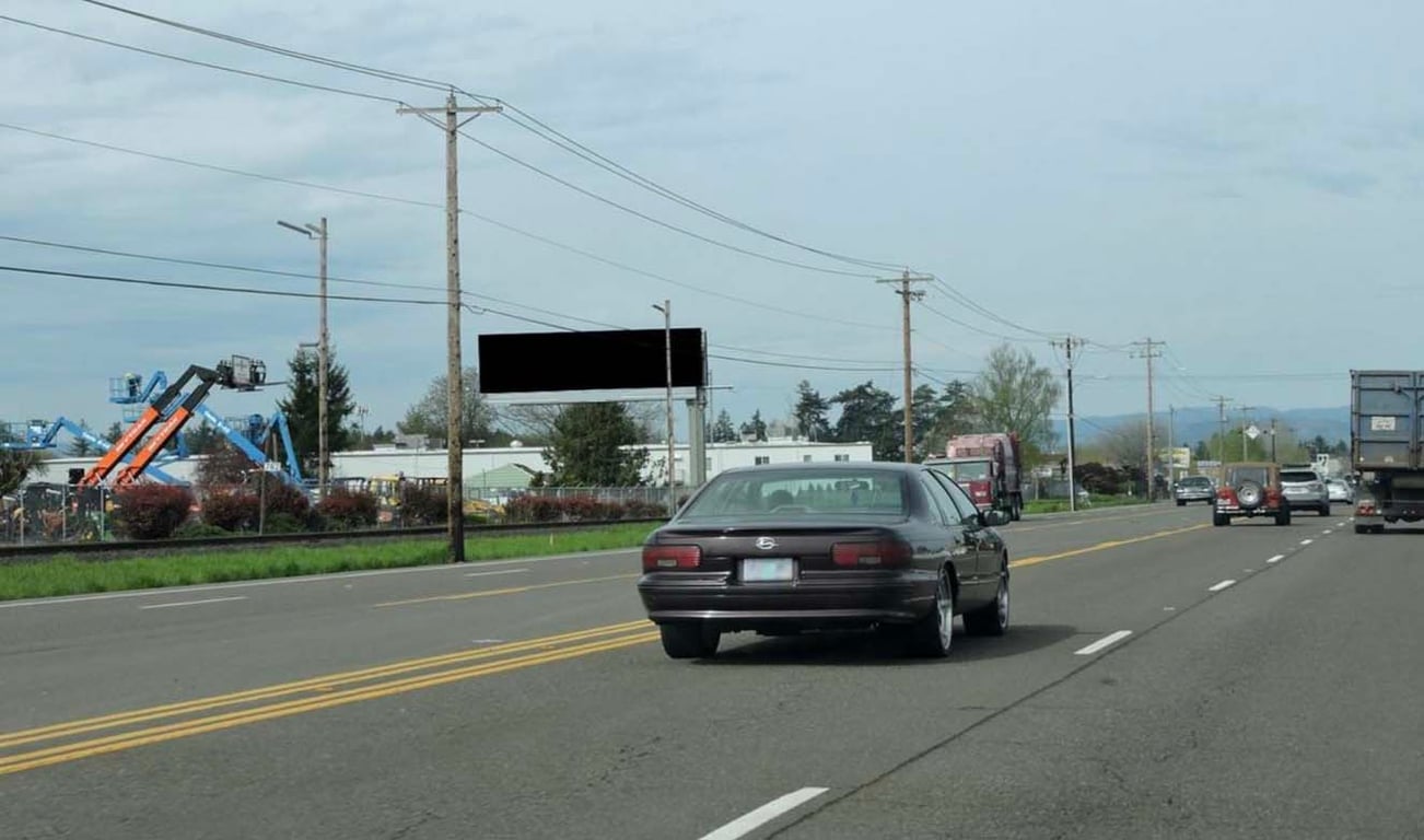 Location photo for SW Tualatin Valley Hwy near SE Tualatin Valley Hwy & 44th (Hillsboro)