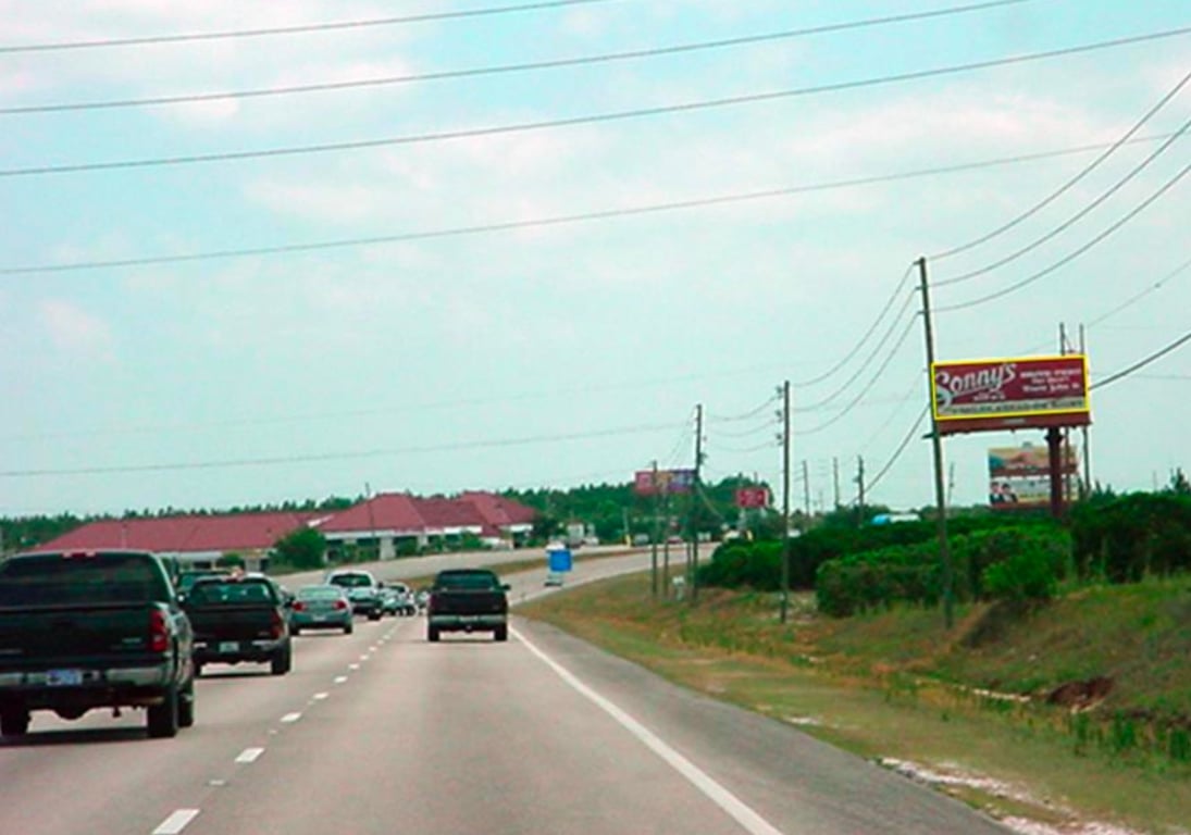 W/S US 27 1 MI. S/O I-4 F/N Media