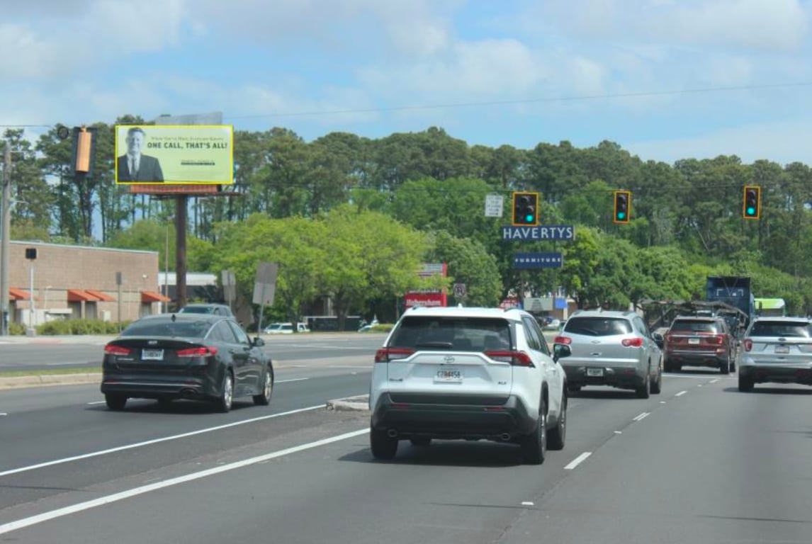 Location photo for Abercorn St near Abercorn & White Bluff NB, Chippewa (Savannah)