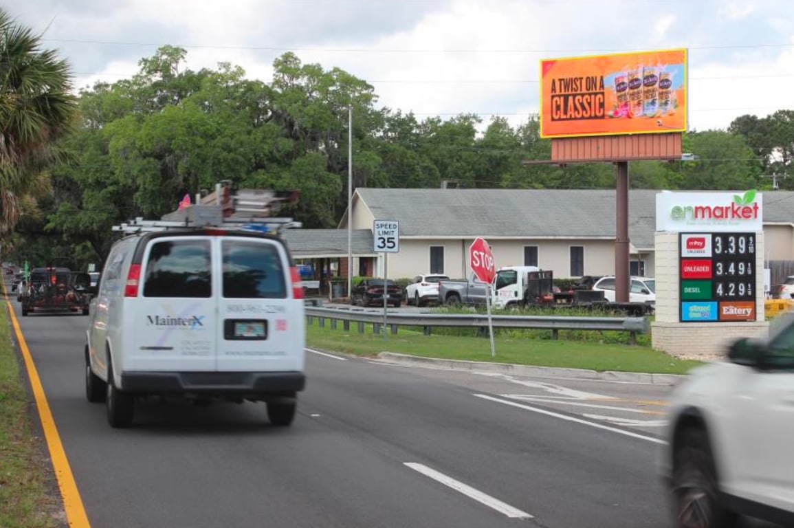 Location photo for E Victory Dr near Victory Heights Community Garden (Thunderbolt)