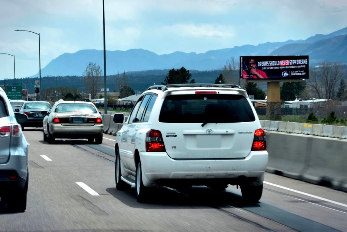 WL I-25 .5 mil n/o Monument Exit