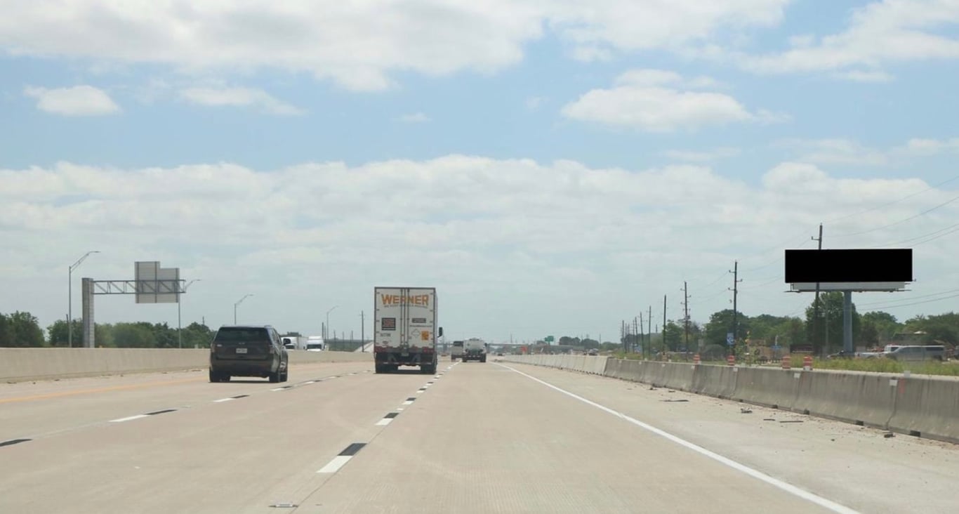 I-10 & 0.6miles w/o Mlcak Rd F/W Media