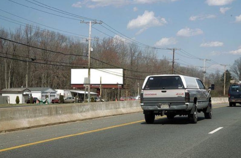 Location photo for S Philadelphia Blvd near Spesutia Rd & Pulaski Hwy/US 40 (at Graveyard) (Aberdeen)