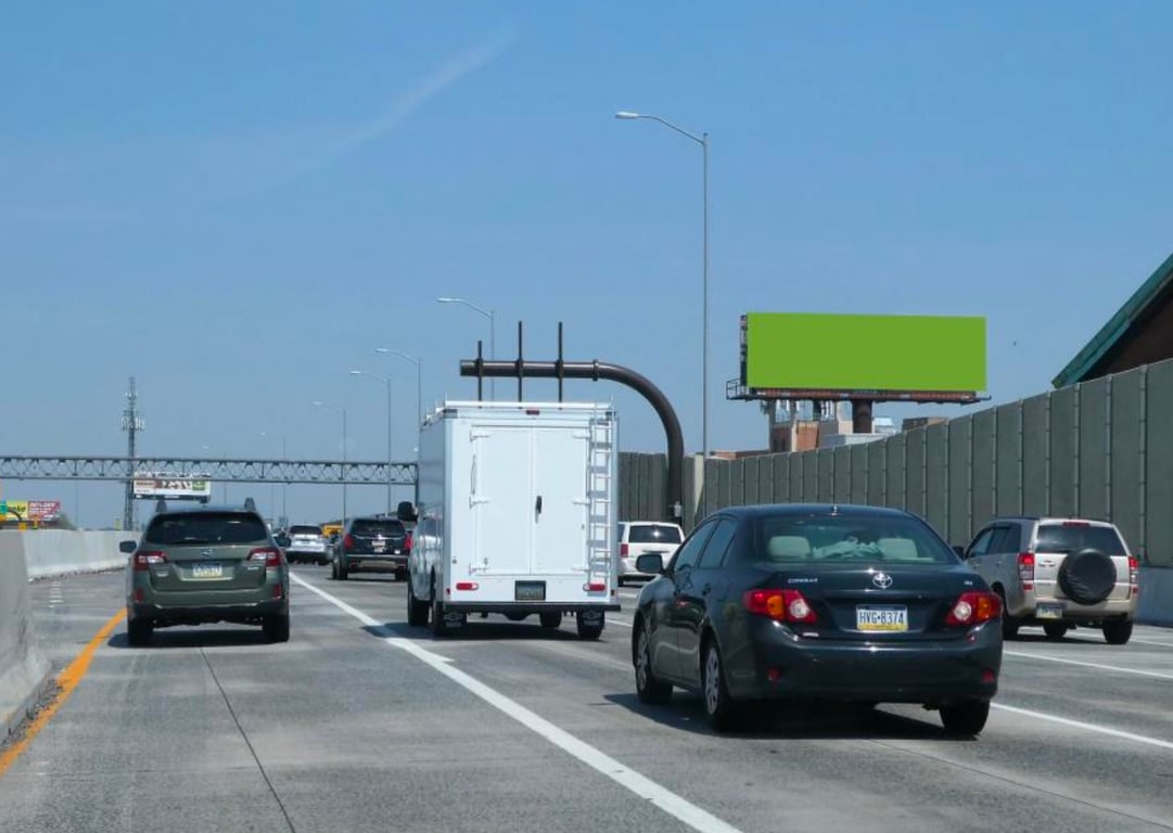 Location photo for Richmond St near Penn Treaty Park Place, North Philadelphia (Philadelphia)