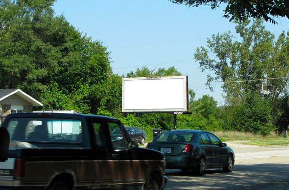 Location photo for Crawford Ave near 135th St & Pulaski Rd (Robbins)