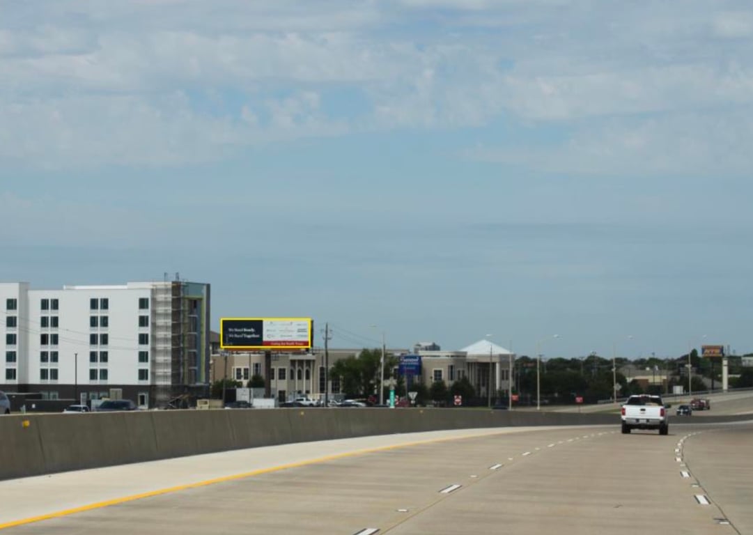 Location photo for Frankford Rd near Silverglen Pond, Far North Dallas (Dallas)