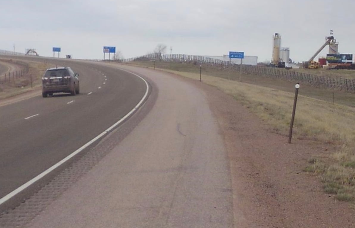 I-90 NS 2640' WO GARNER LAKE RD FE LEFT Media