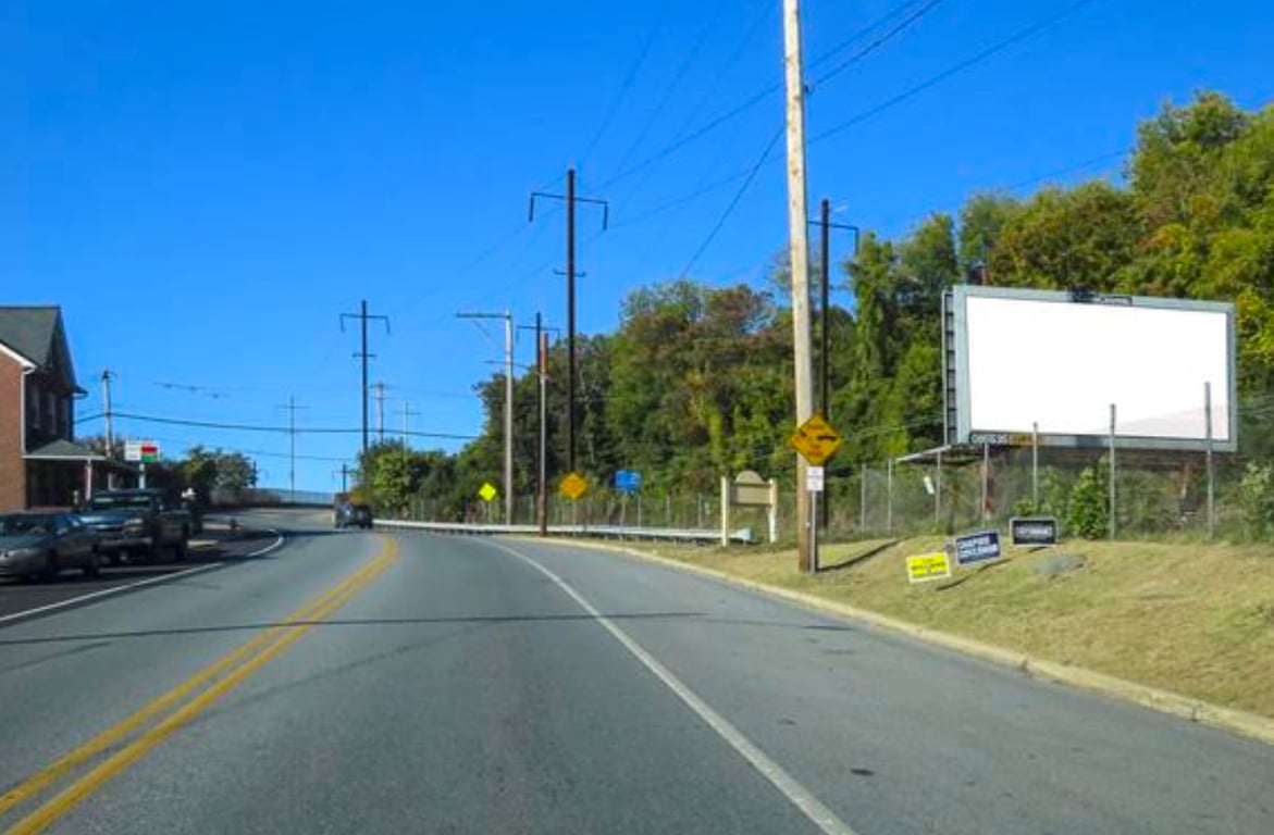 Location photo for US-30 BUS near Hope Av & Charles St (Coatesville)