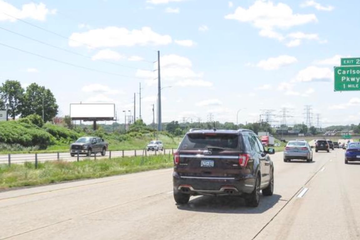 Location photo for I-494 S/O Hwy 55 ES 50ft S/O Watertower Circle F/N - 1