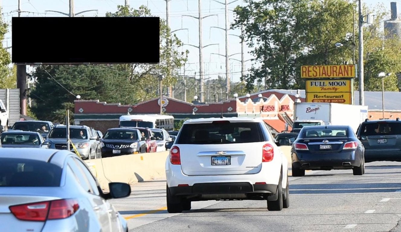 Location photo for Skokie Hwy near Wyoming Avenue, Great Lakes (Lake Bluff)