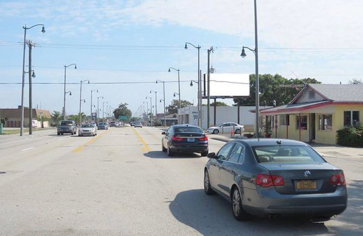 Location photo for Broadway near BROADWAY at 54TH ST, Pinewood Park (West Palm Beach)