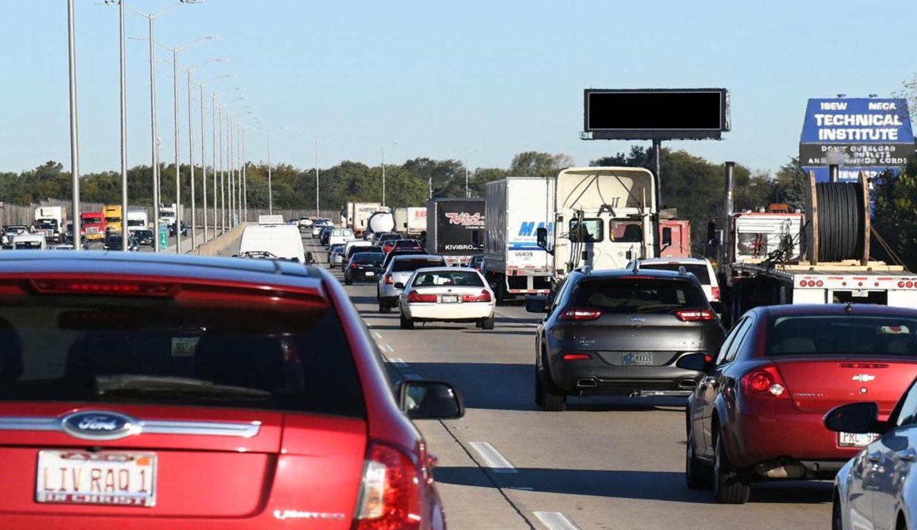 Location photo for S Ridgeland Ave near Smile Park (Worth)