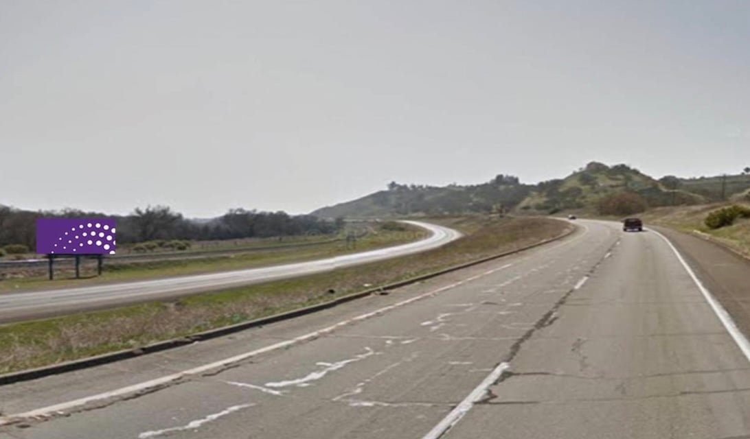 Hwy 101 .50 mi S/O San Miguel #2 E/S F/N Media