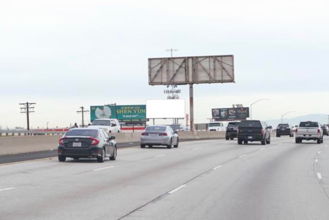 Location photo for Vermont Ave near Harbor Commercial Center, Harbor City (West Carson)