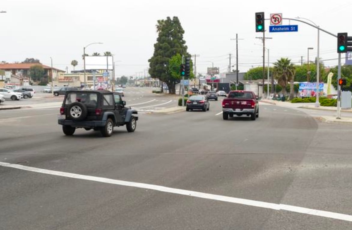 Location photo for S Western Ave near Western / Pacific Coast Hwy, Harbor City (Lomita)