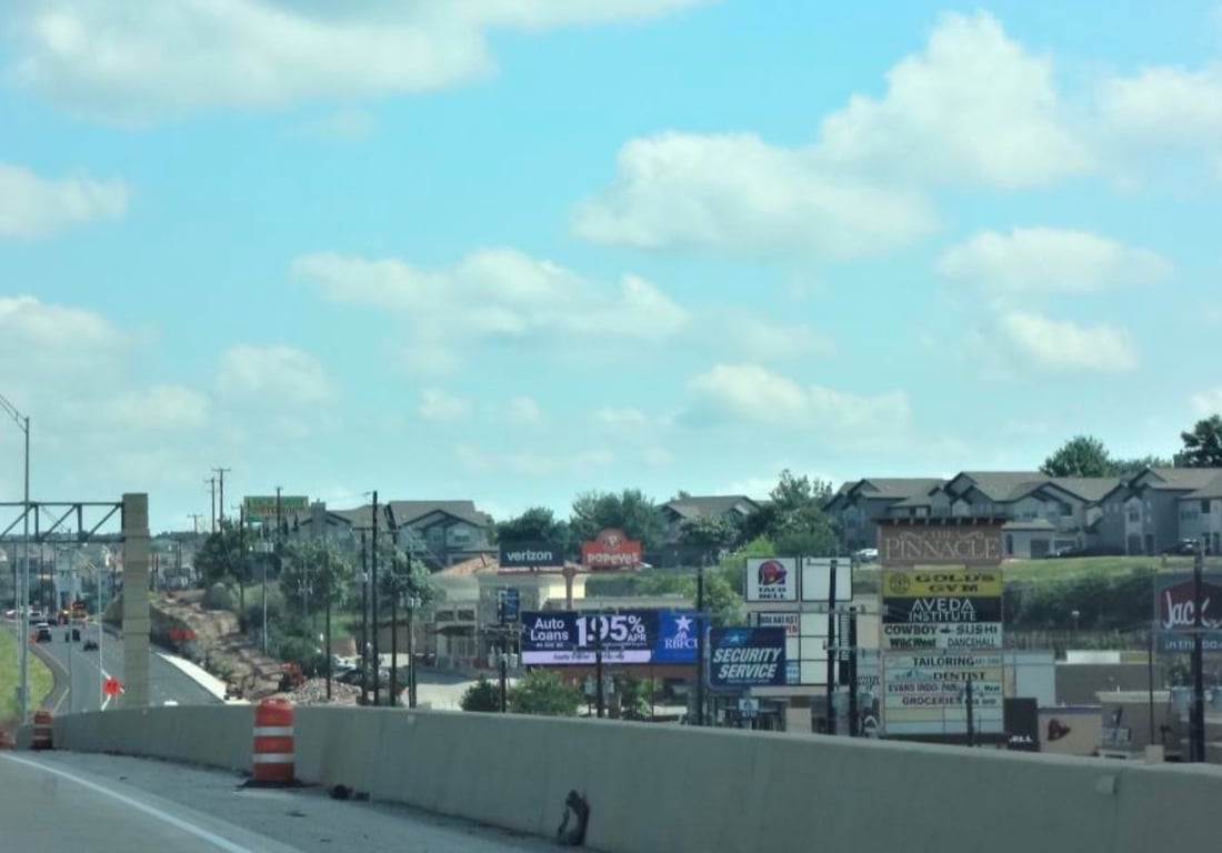 Location photo for US-281 near Gülçin Botanicals, Far North Central (San Antonio)