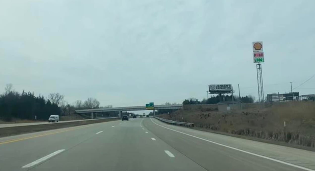 I-196 200 ft N/O M140 WS F/N Media