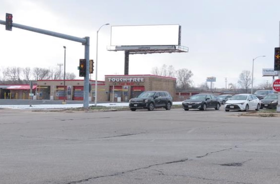 Location photo for N 107th St near N107 & Brown Deer, Granville Station (Milwaukee)