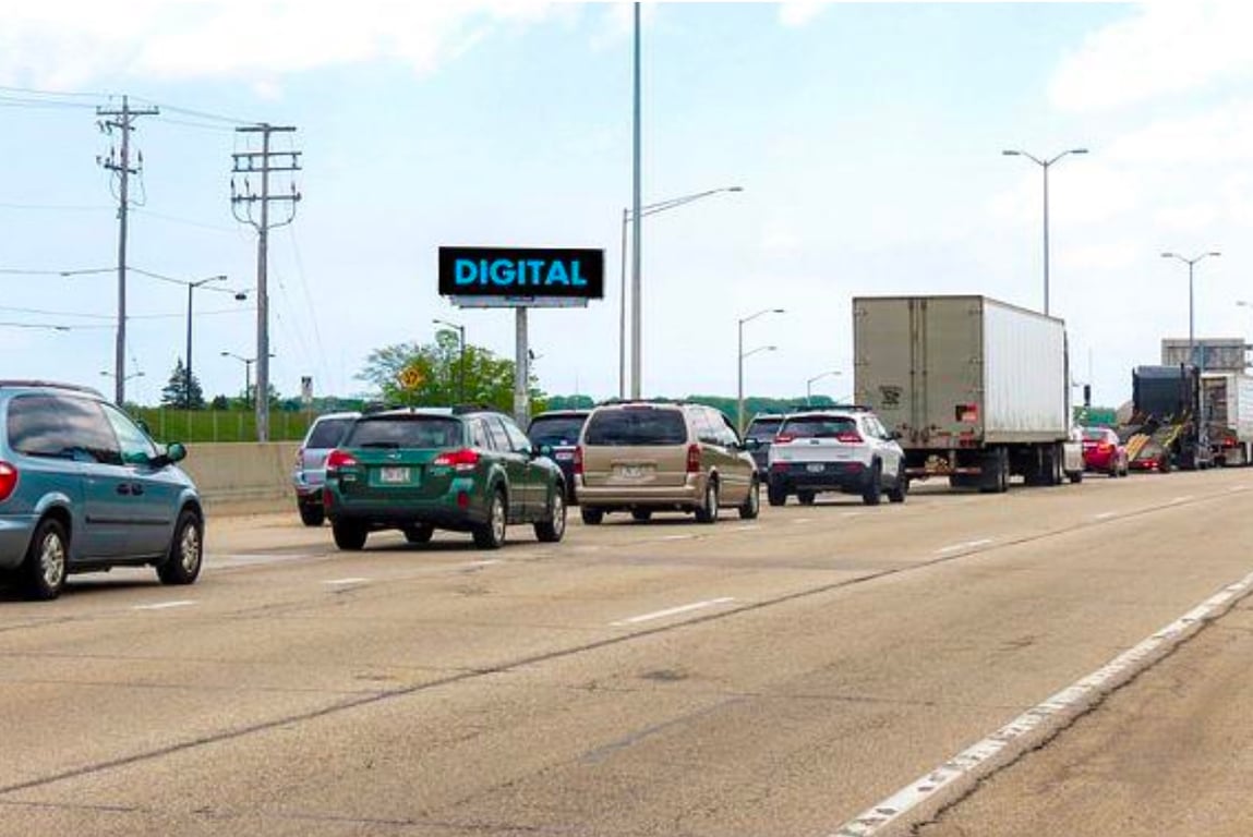 Location photo for Leon Rd near Bradley & N124 (Menomonee Falls)