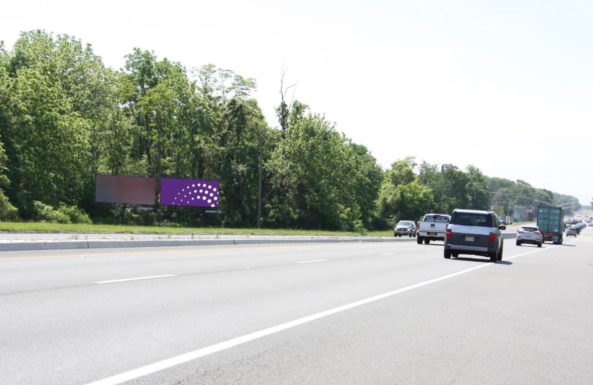 E/S Rt 9 W/O Wyckoff Rd Howell Twp F/N Media