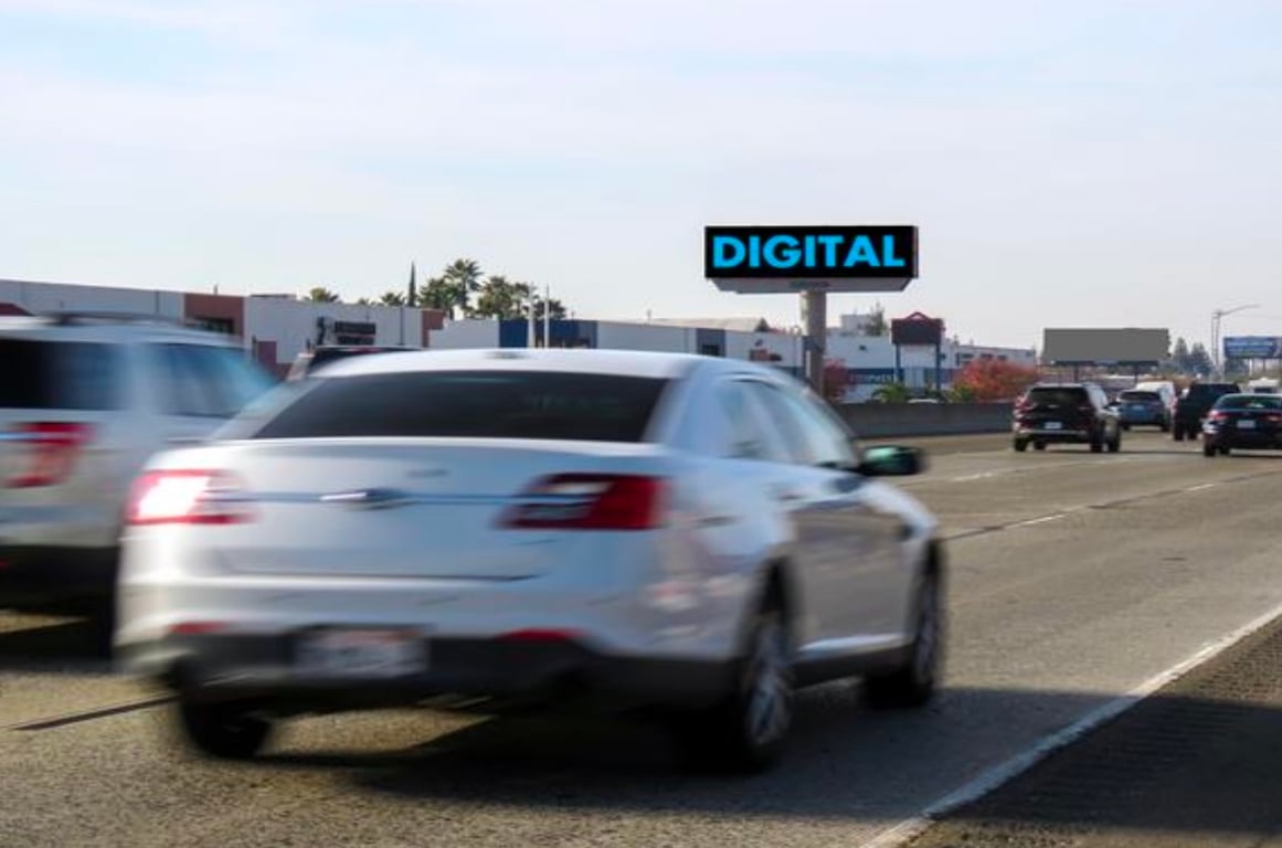 Location photo for Folsom Blvd near Gold Station Park (Rancho Cordova)