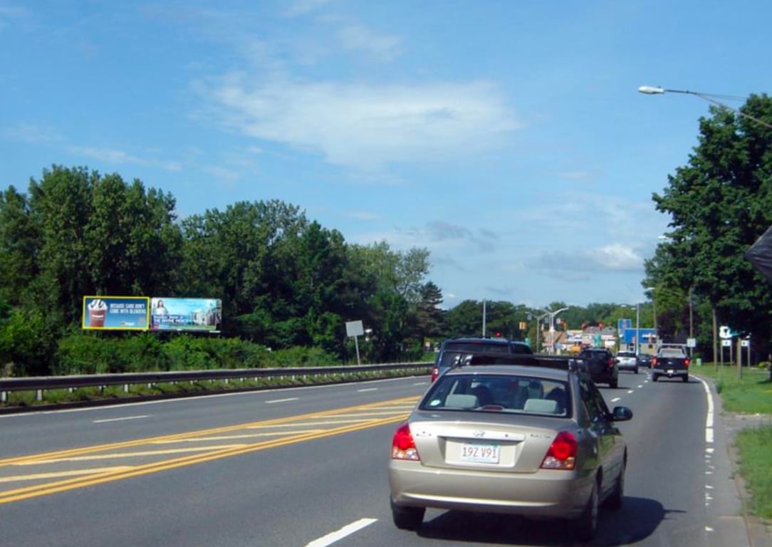 Location photo for Berkshire Ave near Berkshire Crossing (Pittsfield)