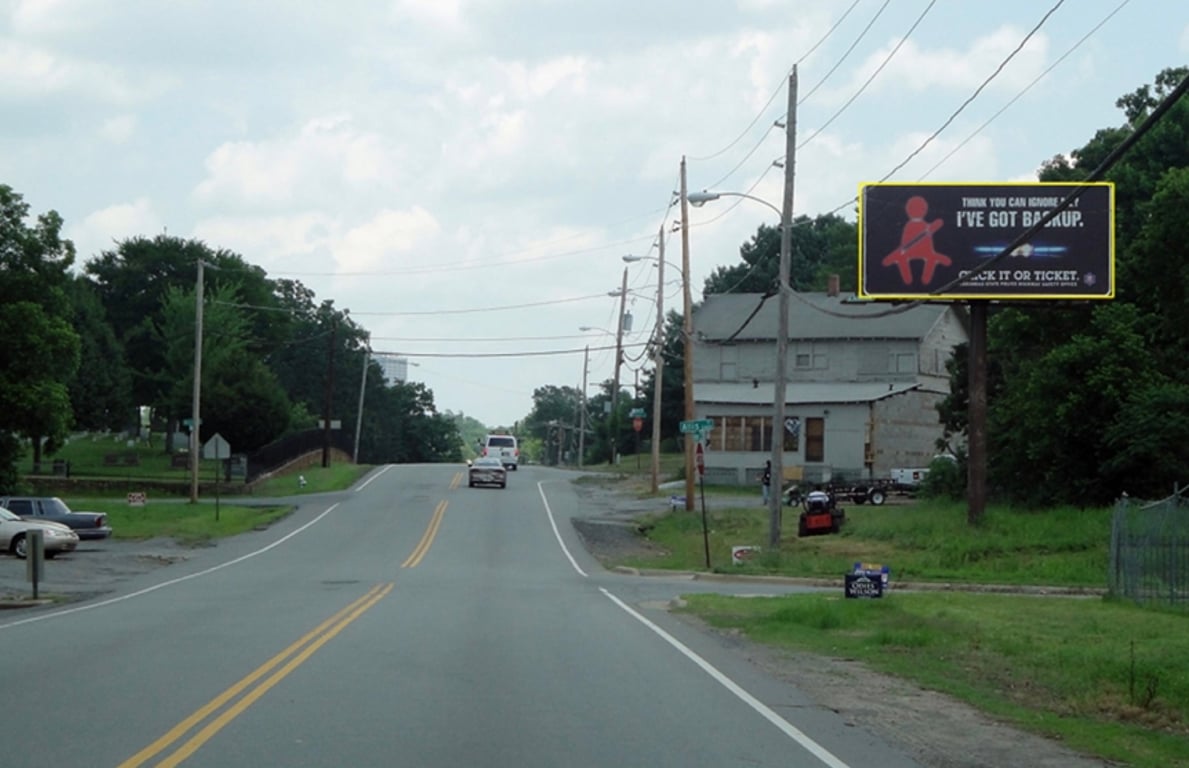 3211 ASHER AVE S/S 120' W/O ALLIS ST. Media