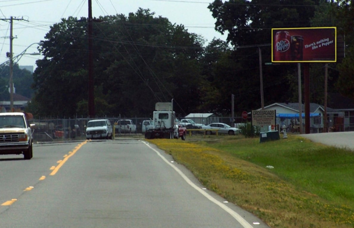 N HILLS W/S 150' N/O GREGORY P2(N) Media