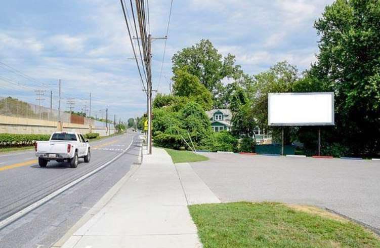 Location photo for Eugenia Ave near FERNDALE LIGHT RAIL nb (Glen Burnie)