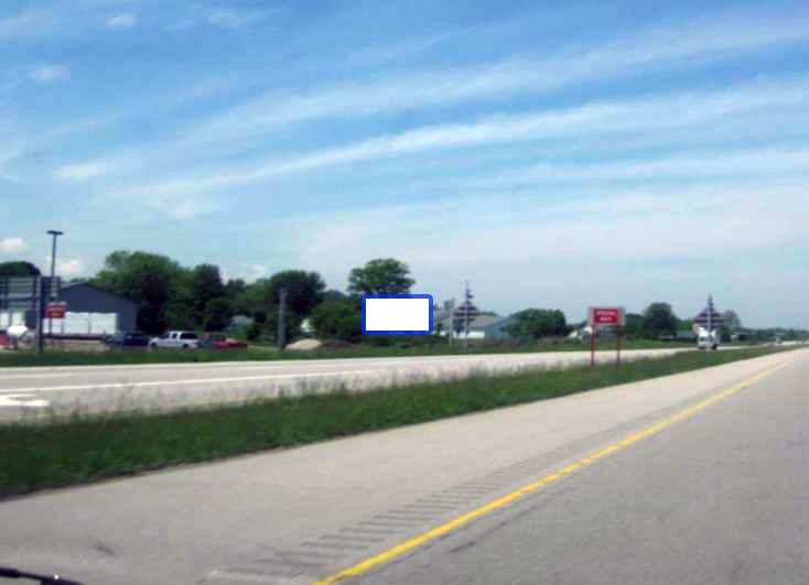 w/s 33 Columbus Lancaster Rd, 4.7 N Lancaster F/S Media