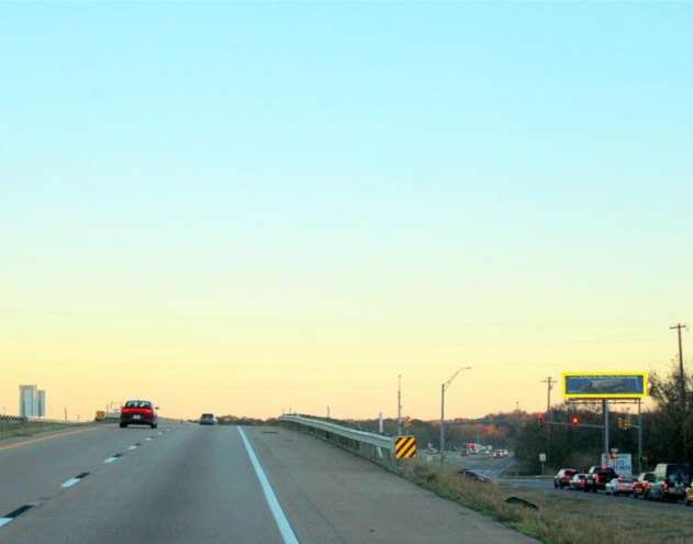 I-35W 2 MI. S/O HWY 67, ALVARADO, W/S Media