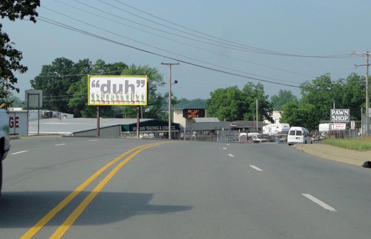 SH 161 E/S 1500' S/O FAIRFAX P1(N) Media