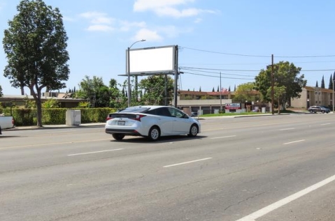 Location photo for W 1st St near 1st-Euclid, Riverview West (Santa Ana)