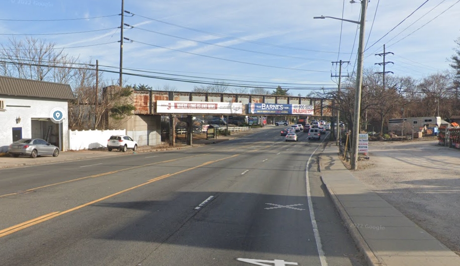 Location photo for Conklin Ave + Merritt Rd (Farmingdale)