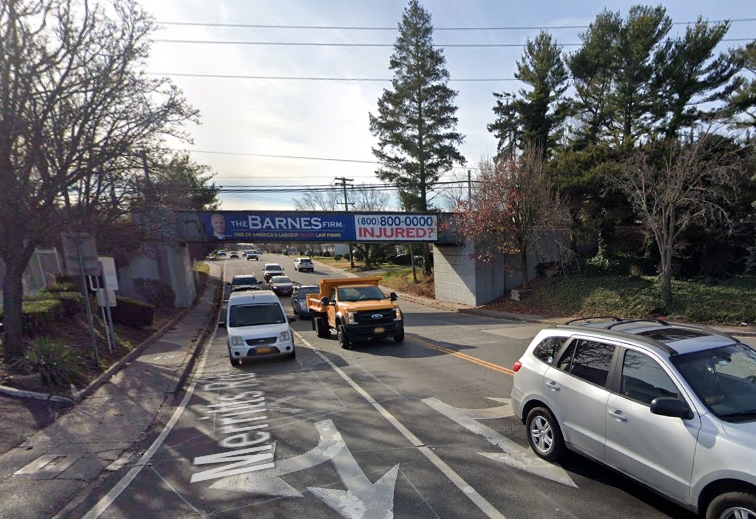 Location photo for Merritts Rd near Hempstead Tpke + Merritts Rd (Farmingdale)