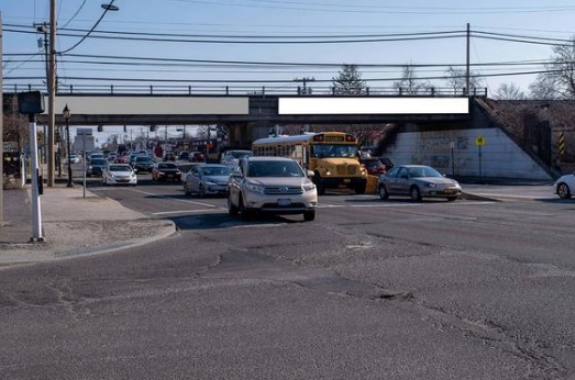 Location photo for Deer Park Ave near Deer Park Ave/Acorn St (Deer Park)