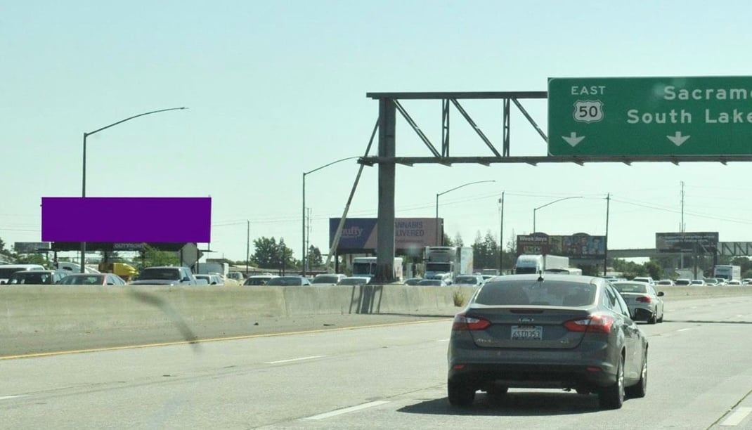 I-80 1000.00 ft E/O W. Capitol Ave N/S F/W Media