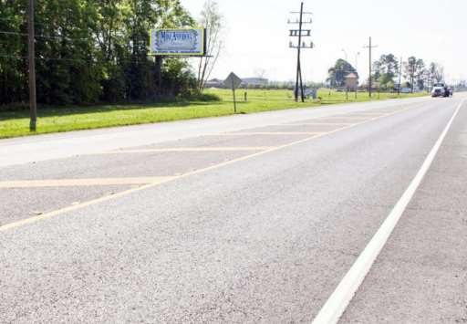 HWY 30 @ KNOTTAWAY Media