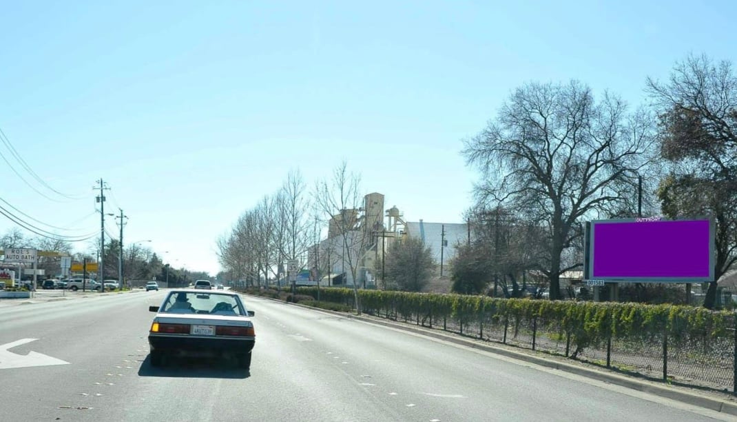 W/L East Street S/O Gum (Woodland) F/N Media