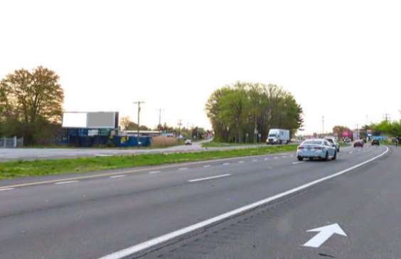 Location photo for US-13 near Us RT13 @ Redners Market (Dover)