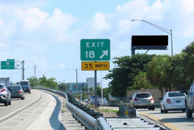 E/S I-95 100.00 ft S/O Hallandale Beach F/S Media