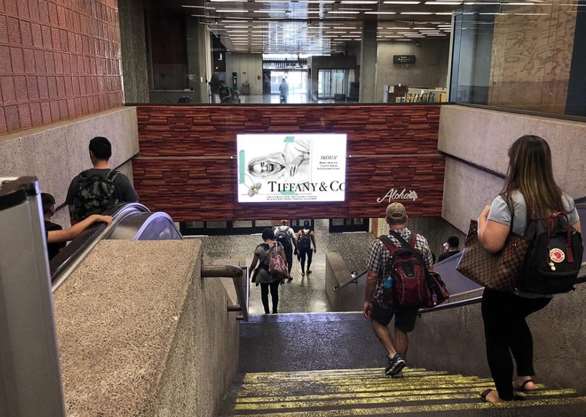 Location photo for Rodgers Blvd (Honolulu)