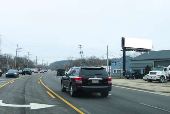 Location photo for Algonquin Rd near 1200 N Huntington Dr (Algonquin)