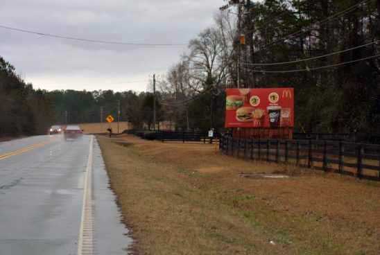 HWY 41 .04 MI N/O PLEASANT VALLEY RD Media