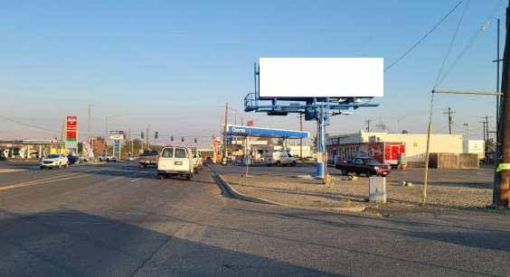 1708 E Nob Hill Blvd. Yakima, WA Media