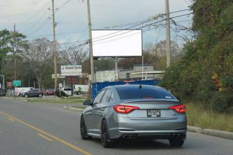 Location photo for 1st St E near Phillip Cezeaux Recreation Building (Humble)